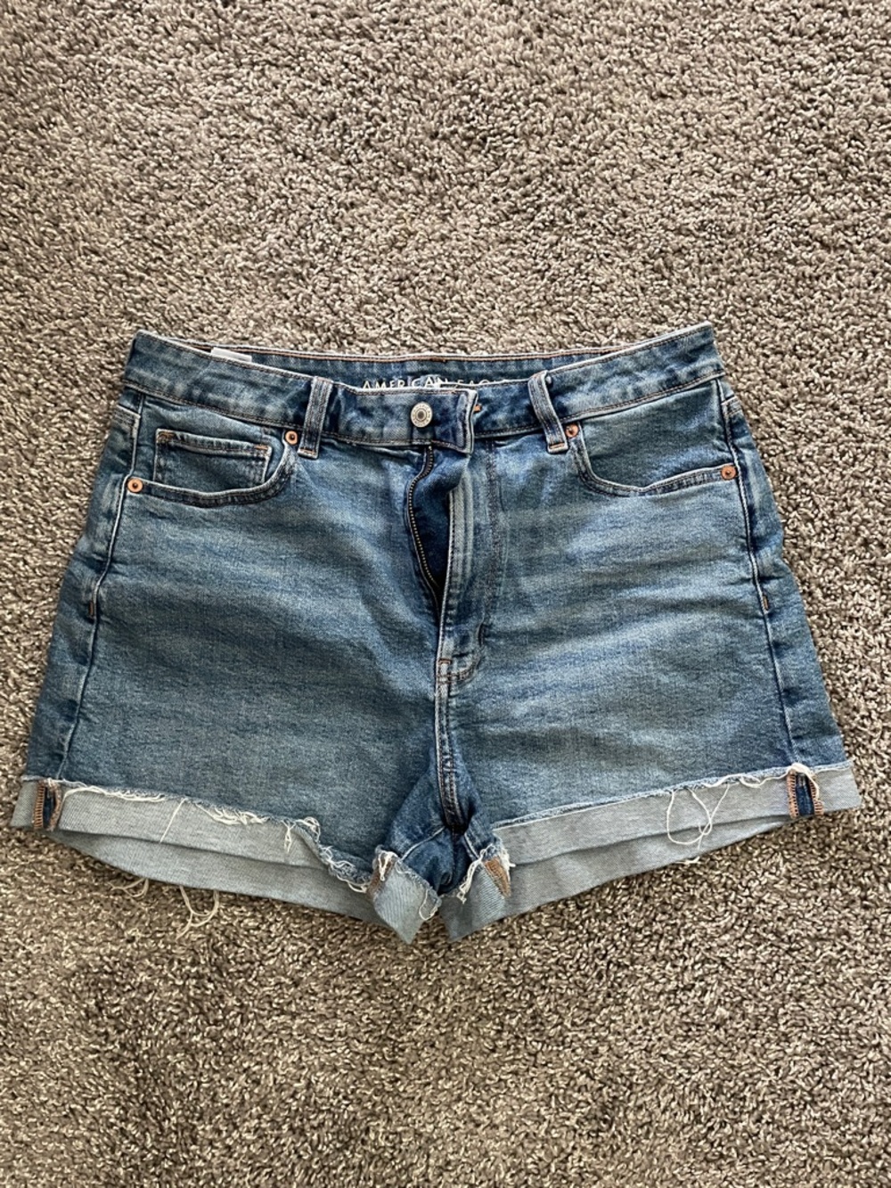 American Eagle Mom shorts